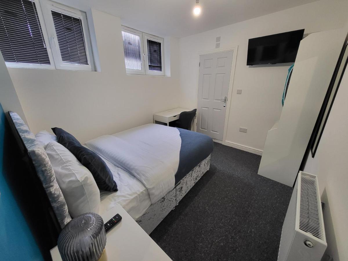 Nottingham Forest Rd, Short Stays Екстериор снимка