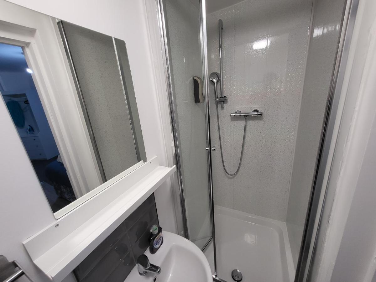 Nottingham Forest Rd, Short Stays Екстериор снимка